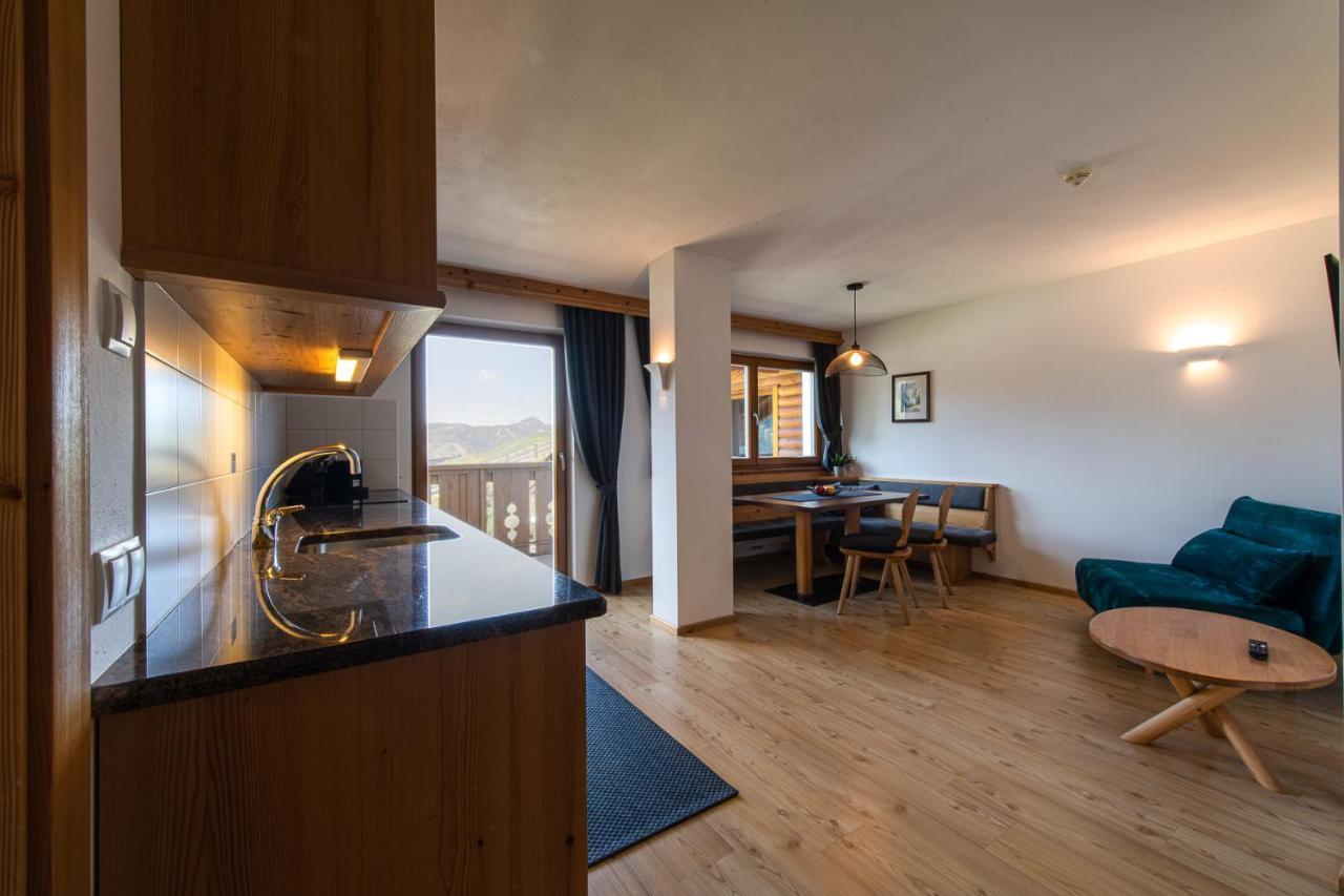 Apartments Sunela Selva di Val Gardena Luaran gambar