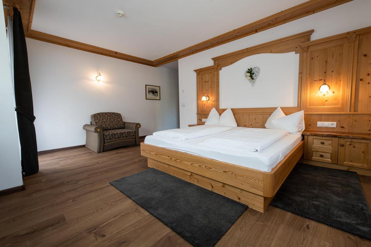 Apartments Sunela Selva di Val Gardena Luaran gambar