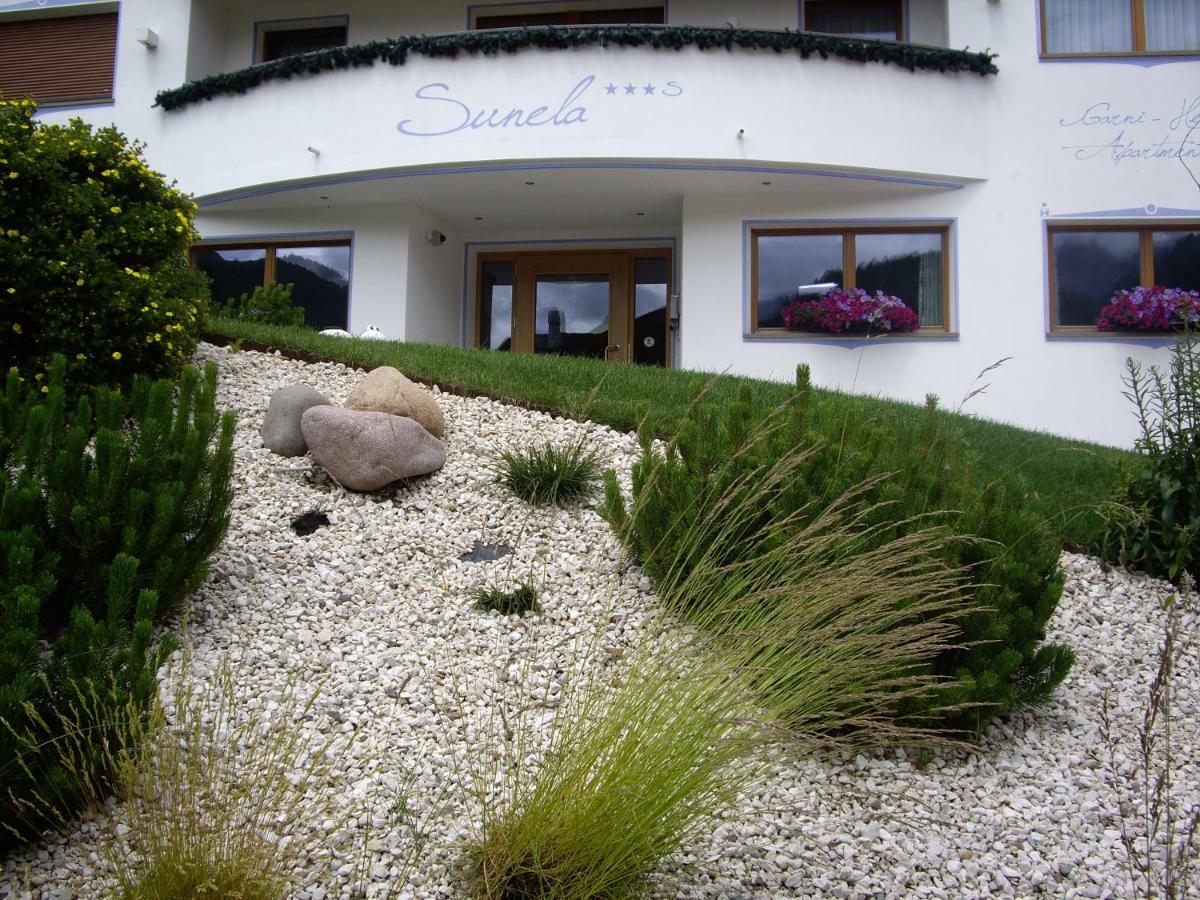 Apartments Sunela Selva di Val Gardena Luaran gambar