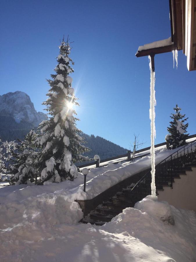 Apartments Sunela Selva di Val Gardena Luaran gambar